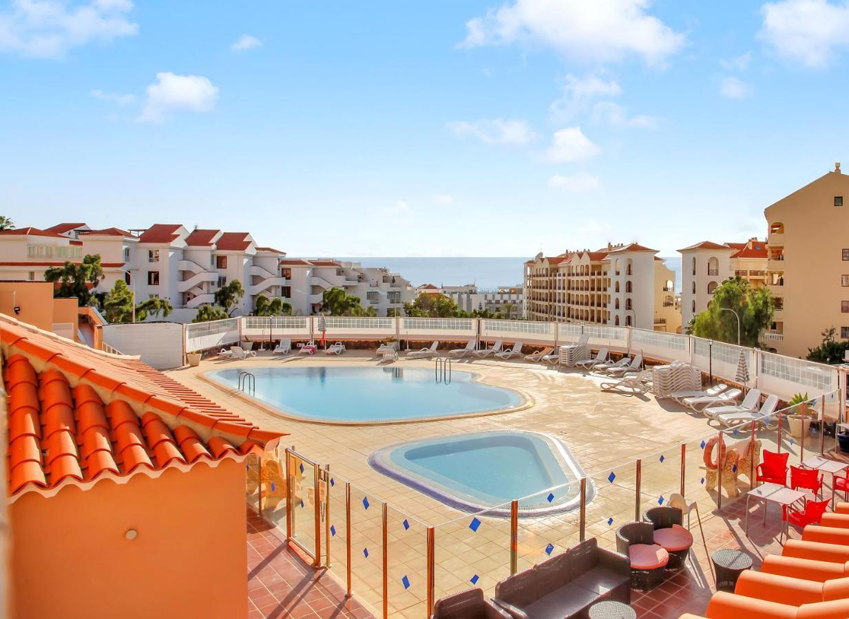 Top Floor, Sea View, Huge Terrace, Heated Pool, Garage Лос Кристианос Екстериор снимка