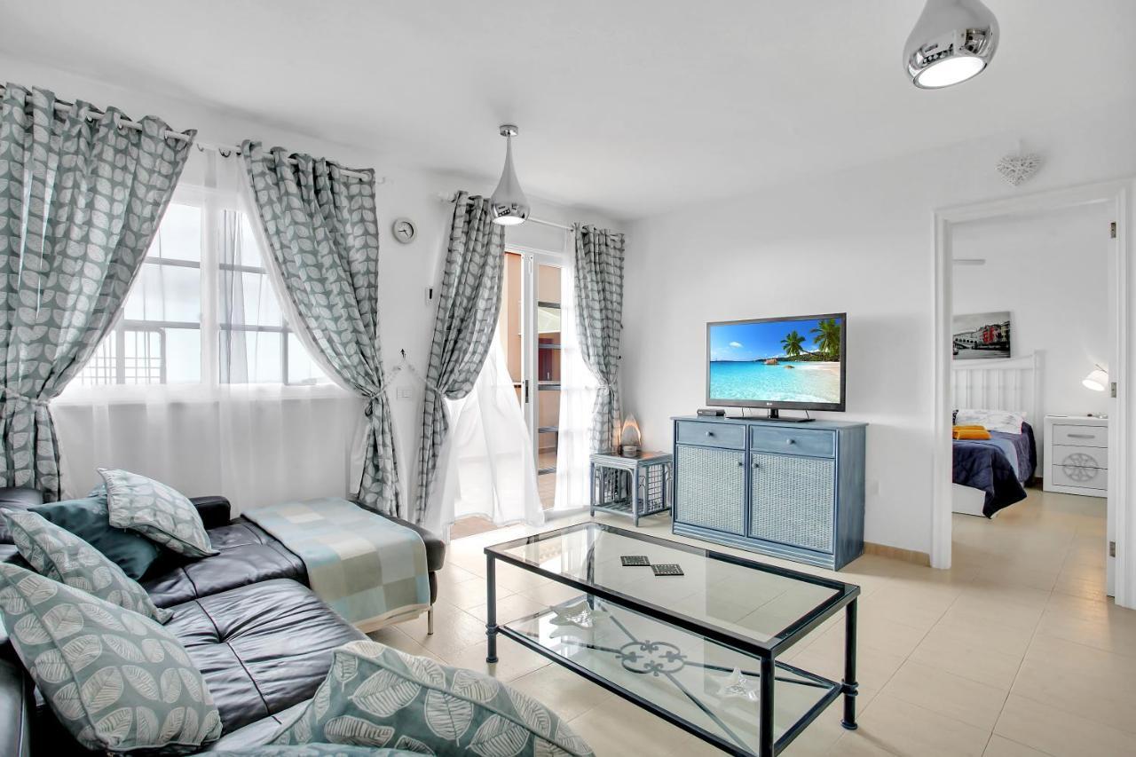 Top Floor, Sea View, Huge Terrace, Heated Pool, Garage Лос Кристианос Екстериор снимка