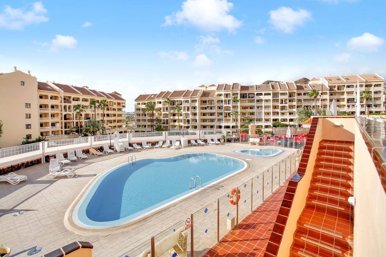Top Floor, Sea View, Huge Terrace, Heated Pool, Garage Лос Кристианос Екстериор снимка